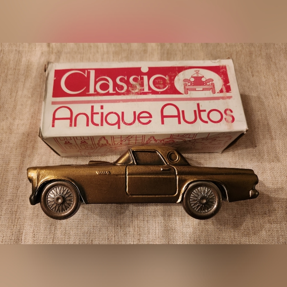 Banthrico 1955 Ford Thunderbird Vintage Metal Coin Bank in Original Box $19